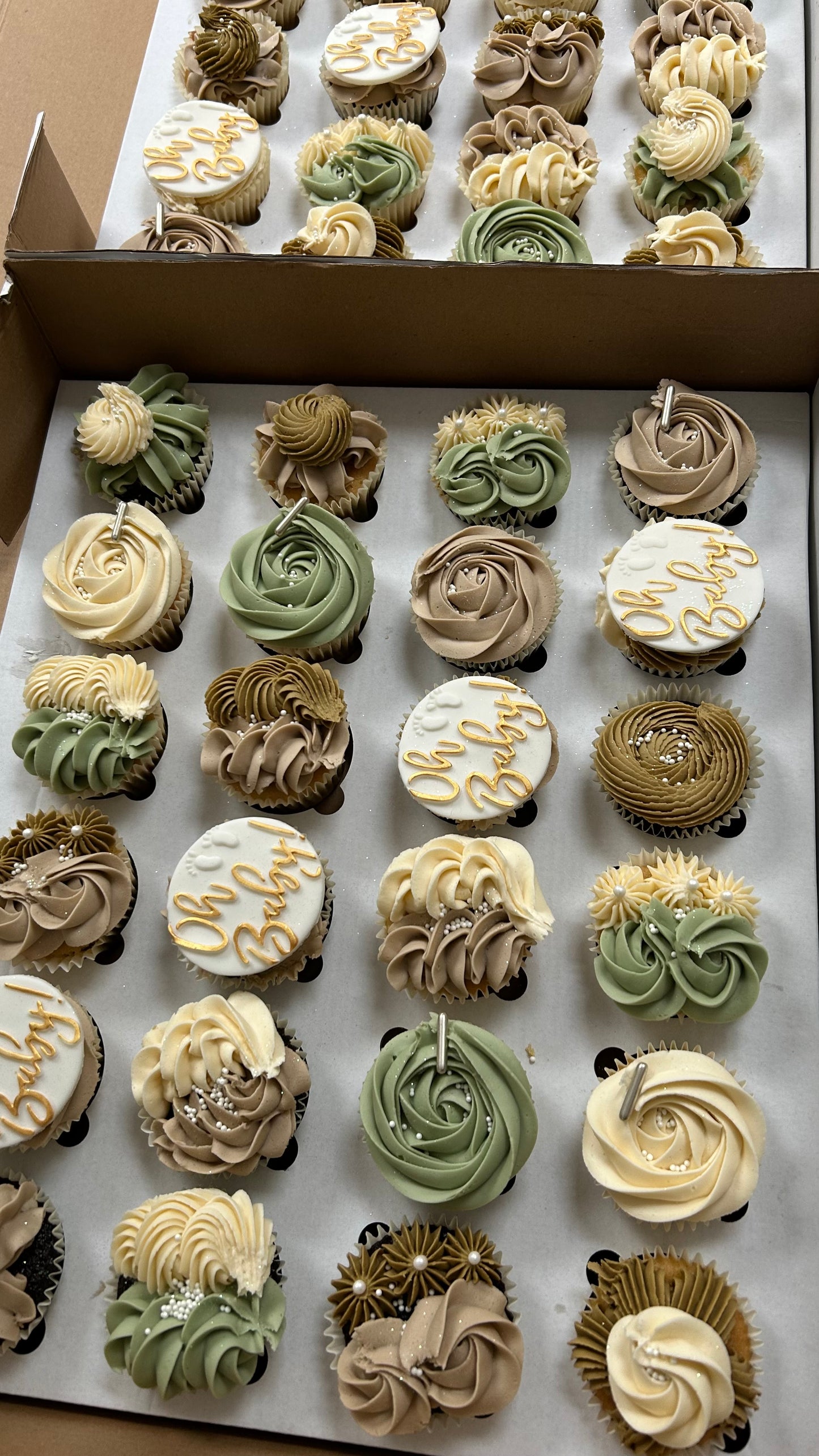 Baby Shower Cupcakes