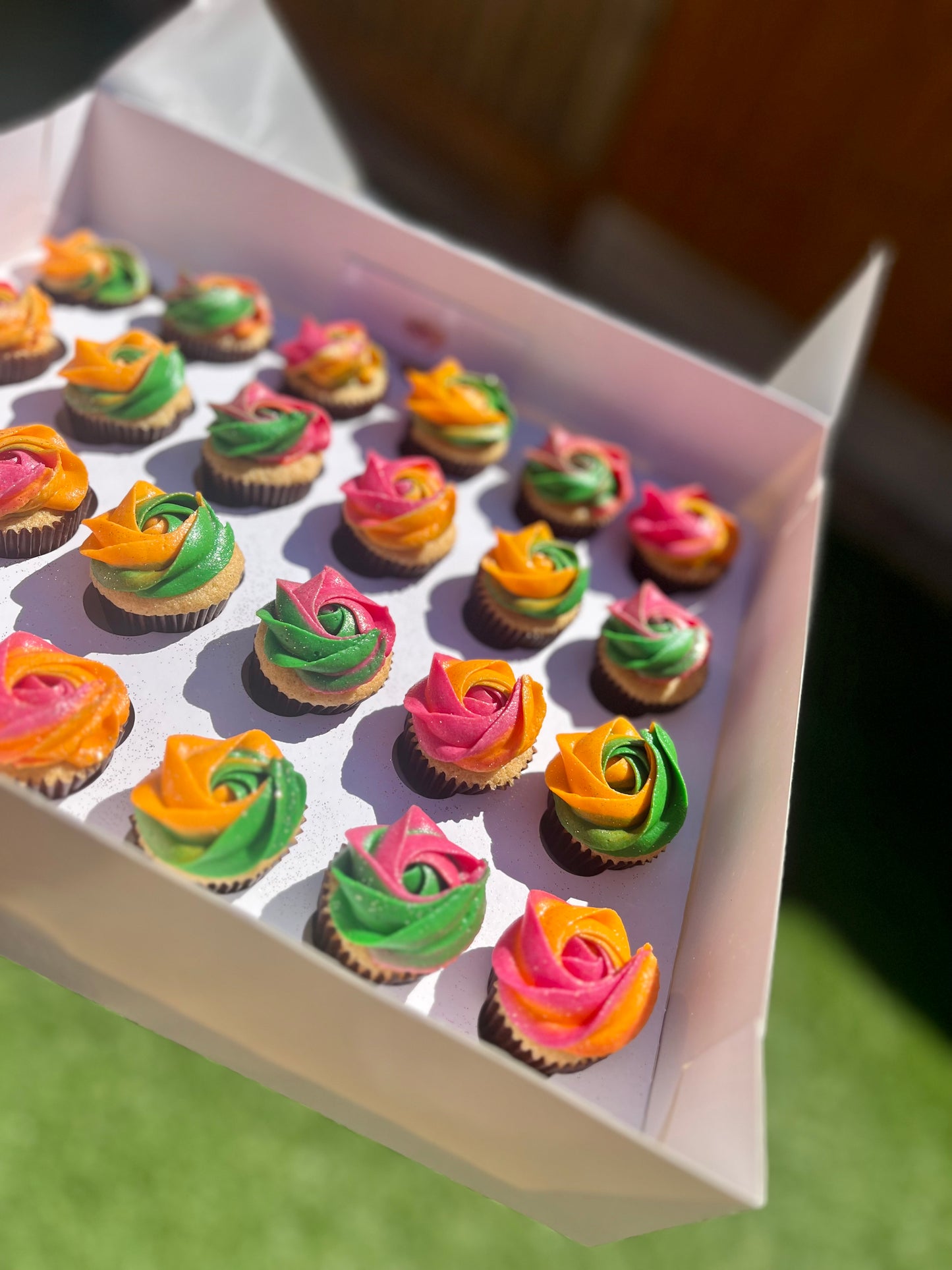 Mendhi Mini Cupcakes