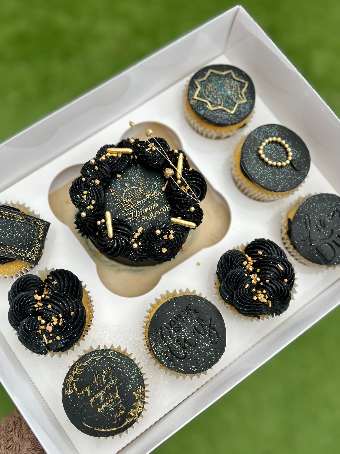 Umrah/Hajj Bento Cake & Cupcake Set