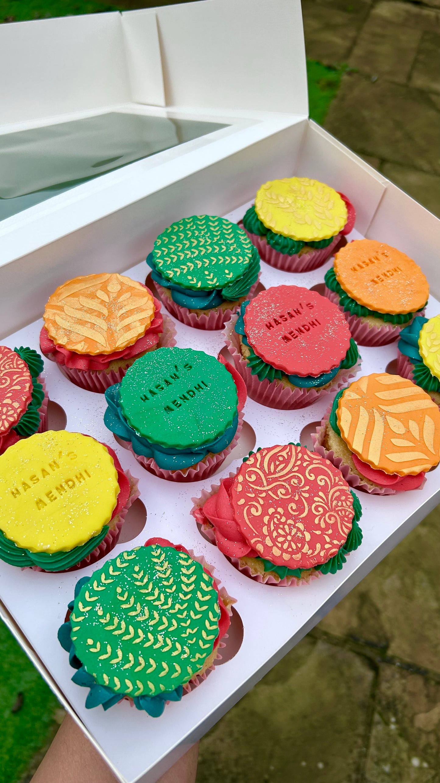 Mehndi Cupcakes