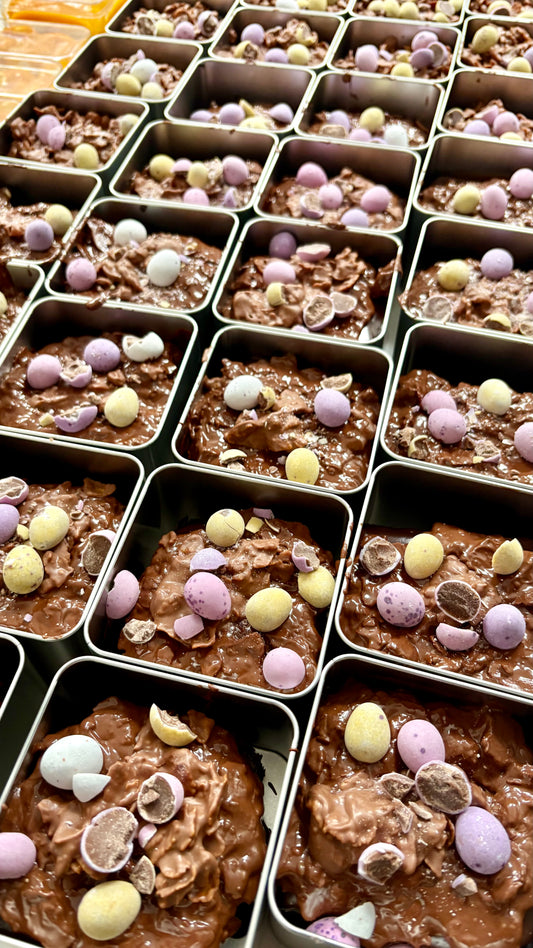 VIRAL - Mini Egg Crunch Cake (11/12th April)