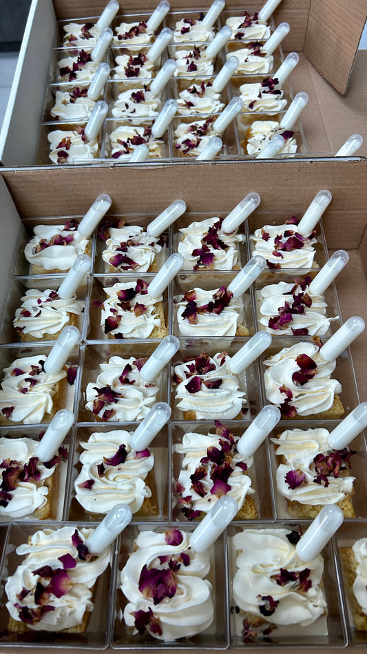 Milk Cake Square Cups