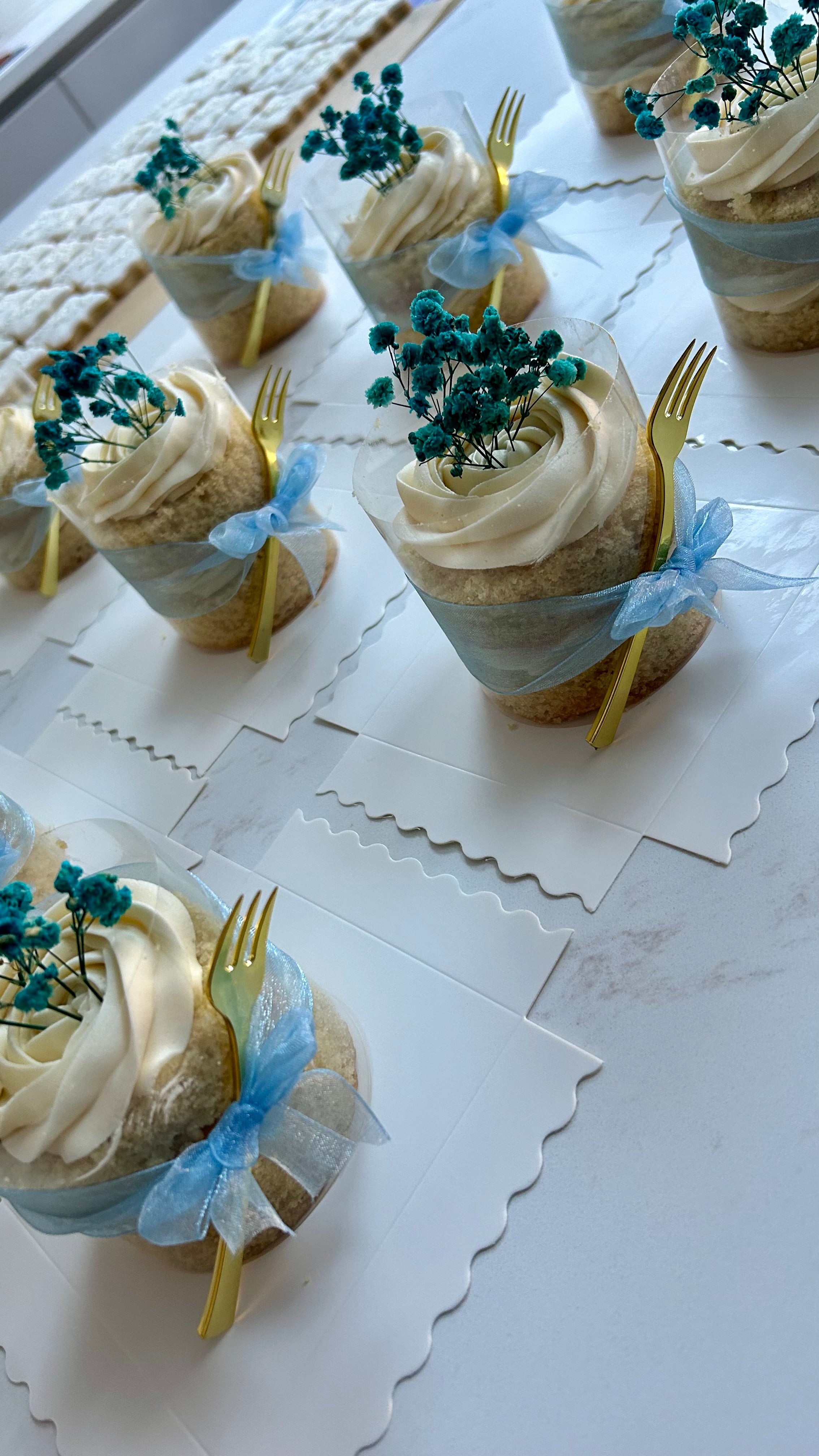 Mini Cakelettes