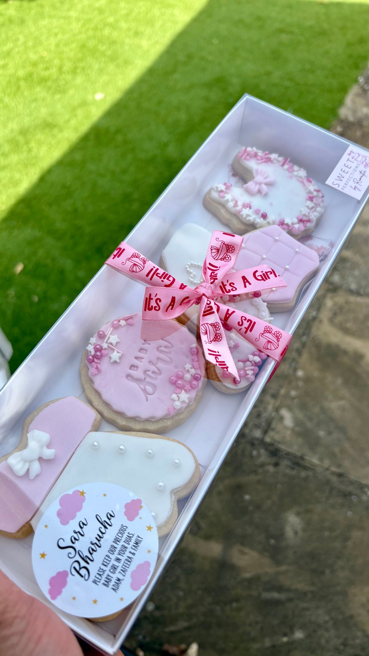 Baby Biscuit Favours