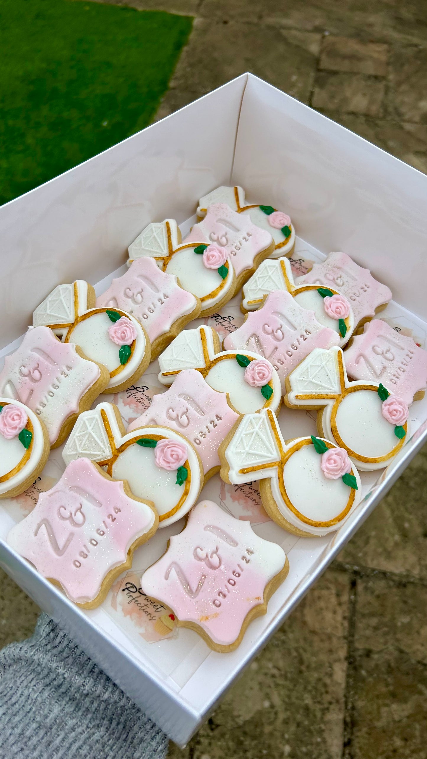 Engagement Biscuits