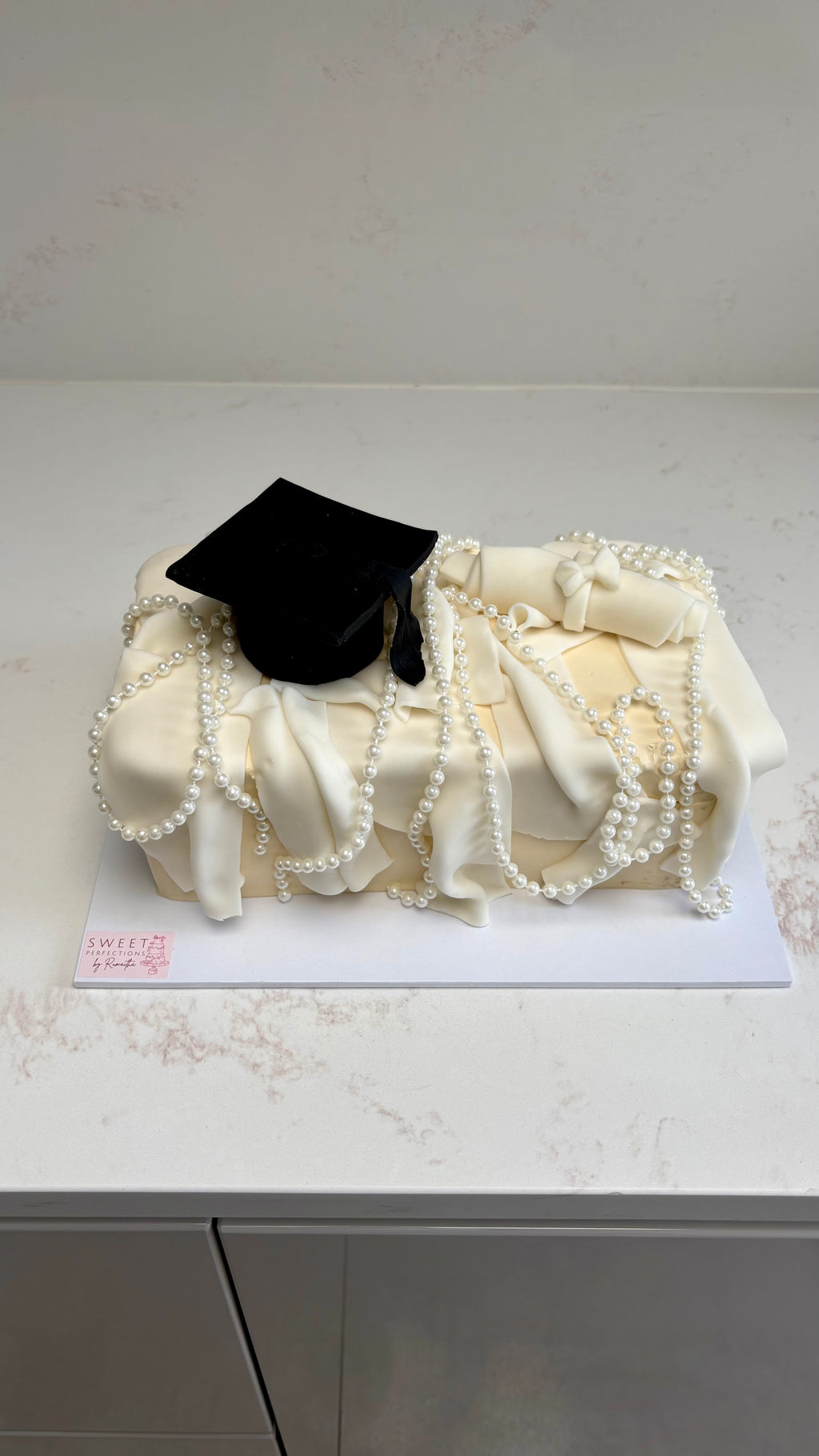 The Statement Cake