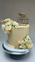 The Minimal Muse Cake