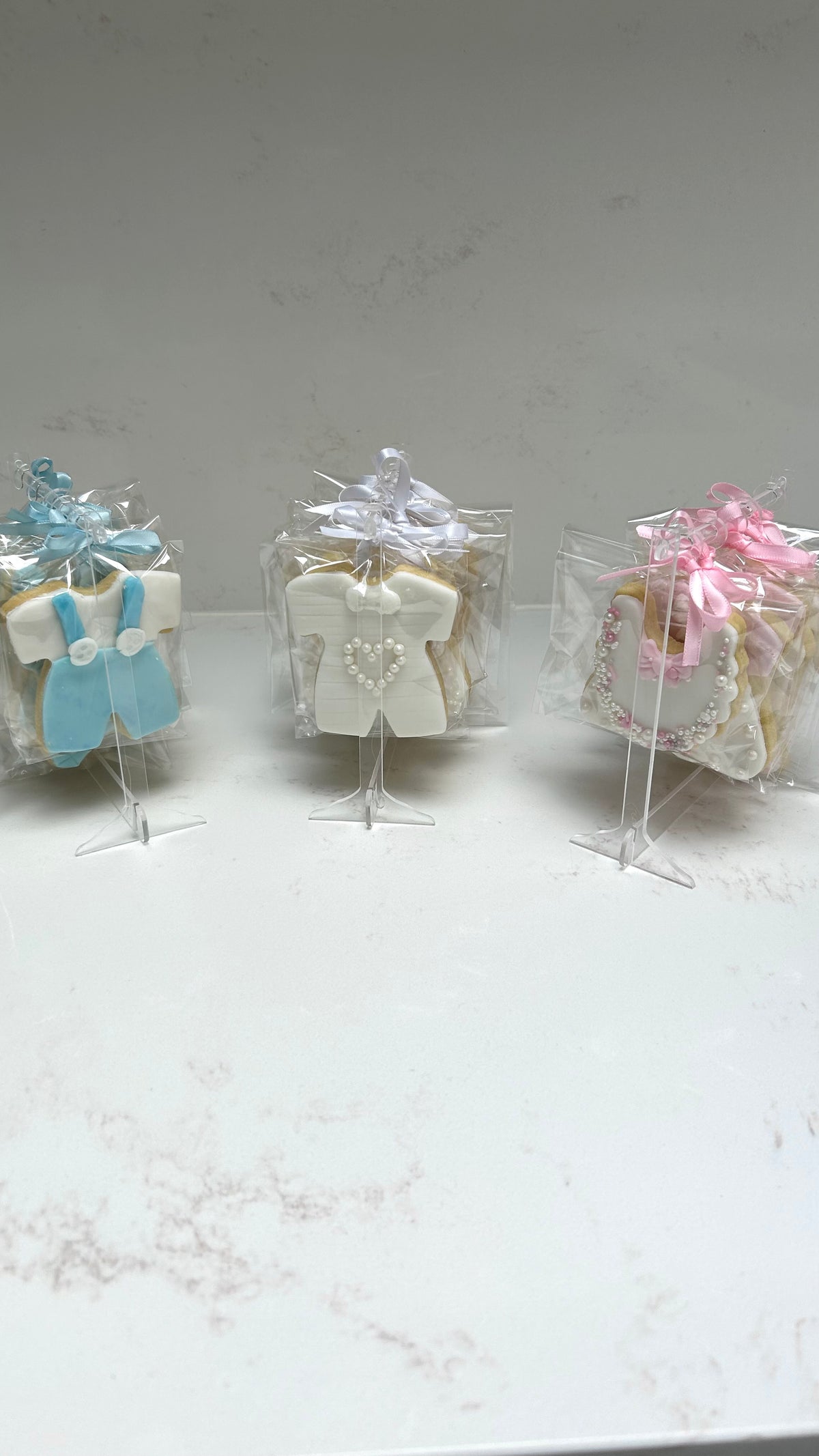 Baby Biscuit Rails