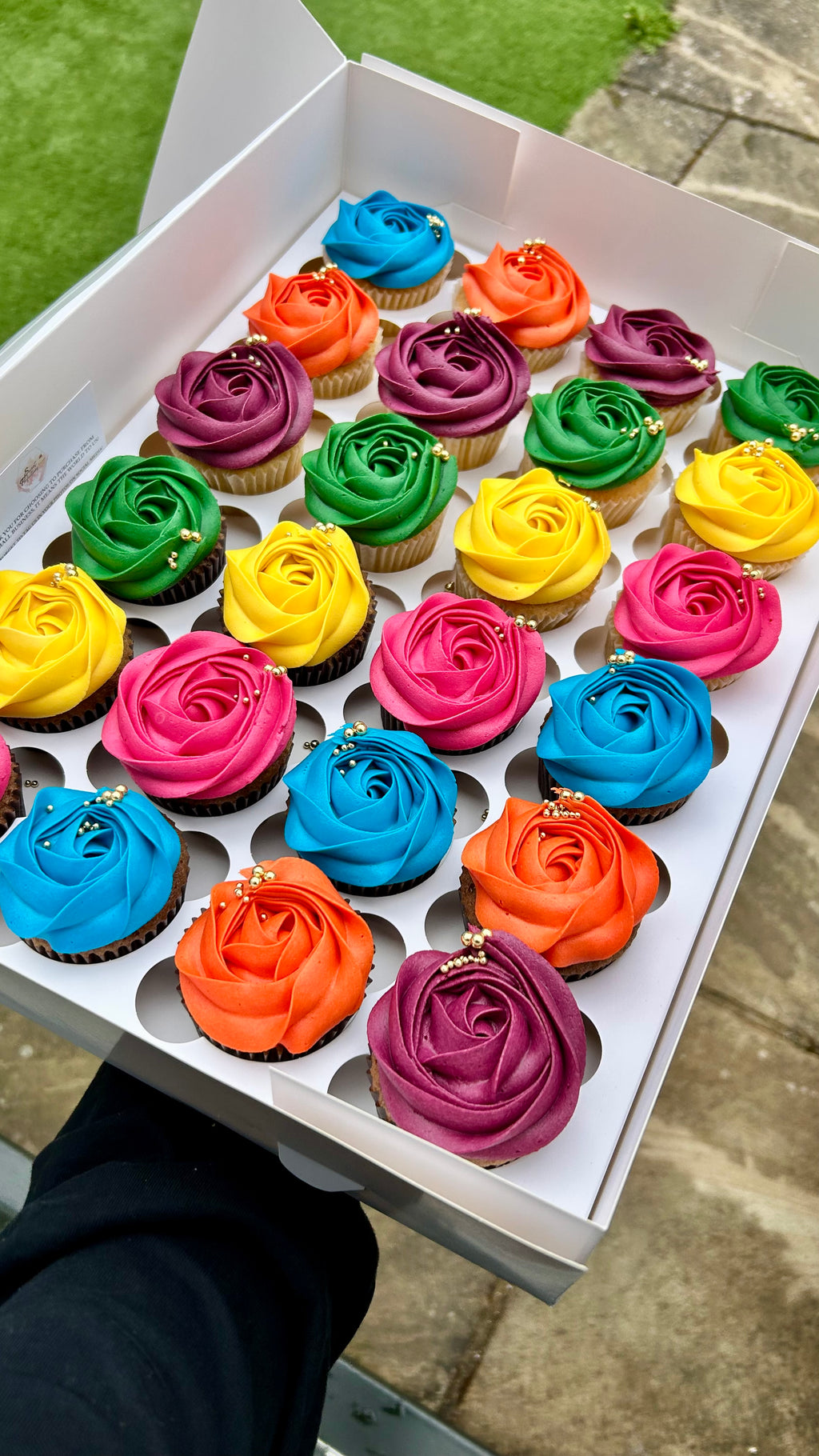 24 Cupcake Box