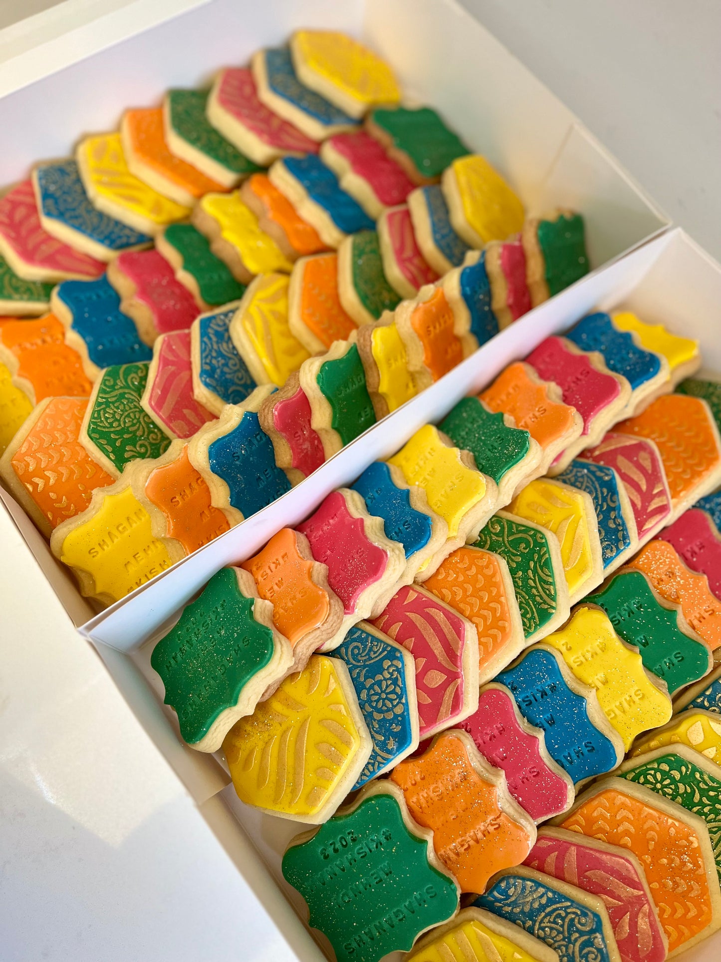 Mehndi Biscuits