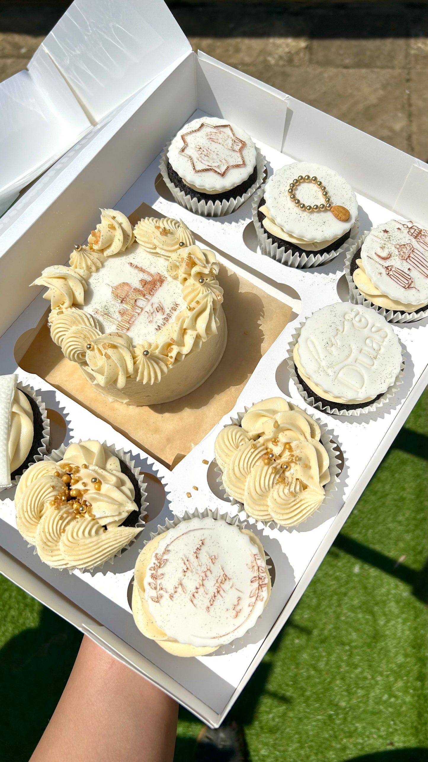 Hajj Bento Cake & Cupcake Sets