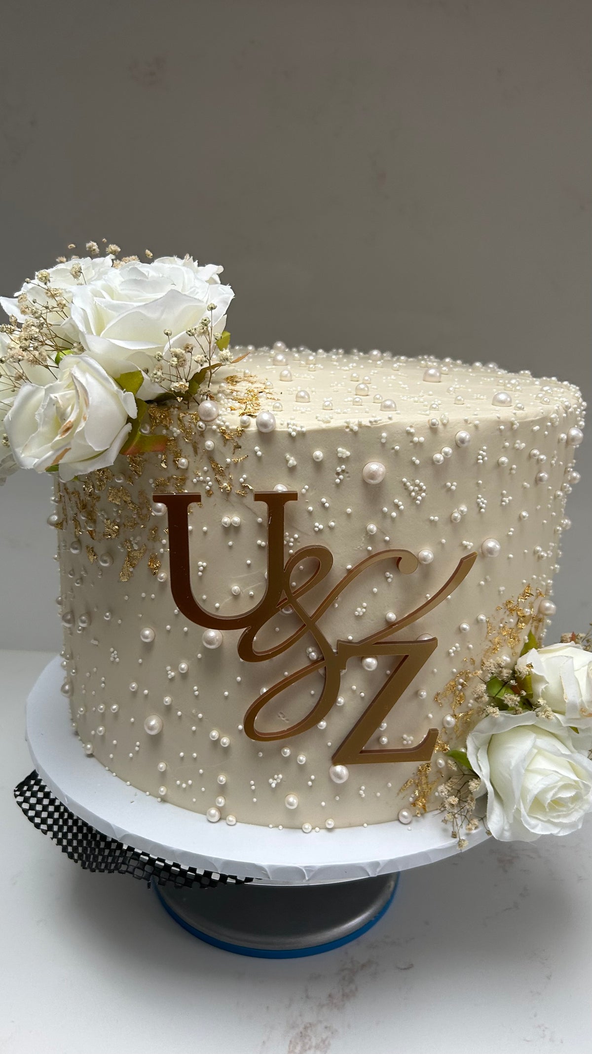 The Pearl Masterpiece Cake